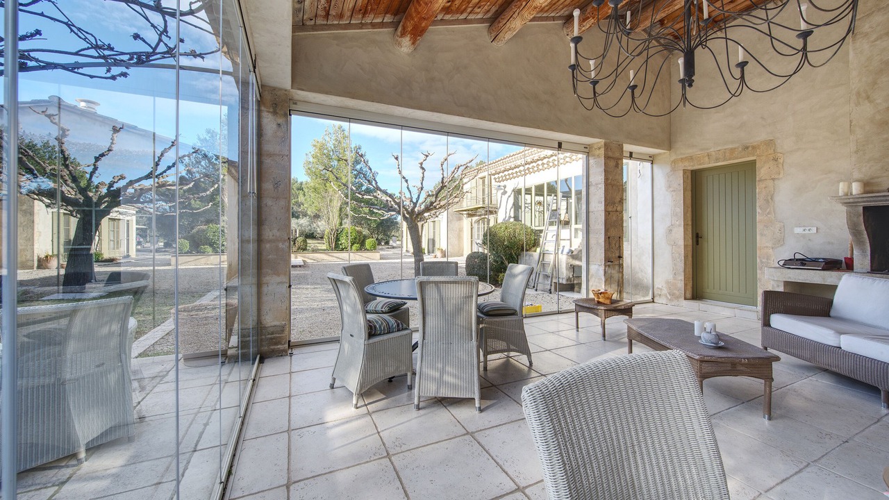 Photo of Patio Balcony in Eygalieres