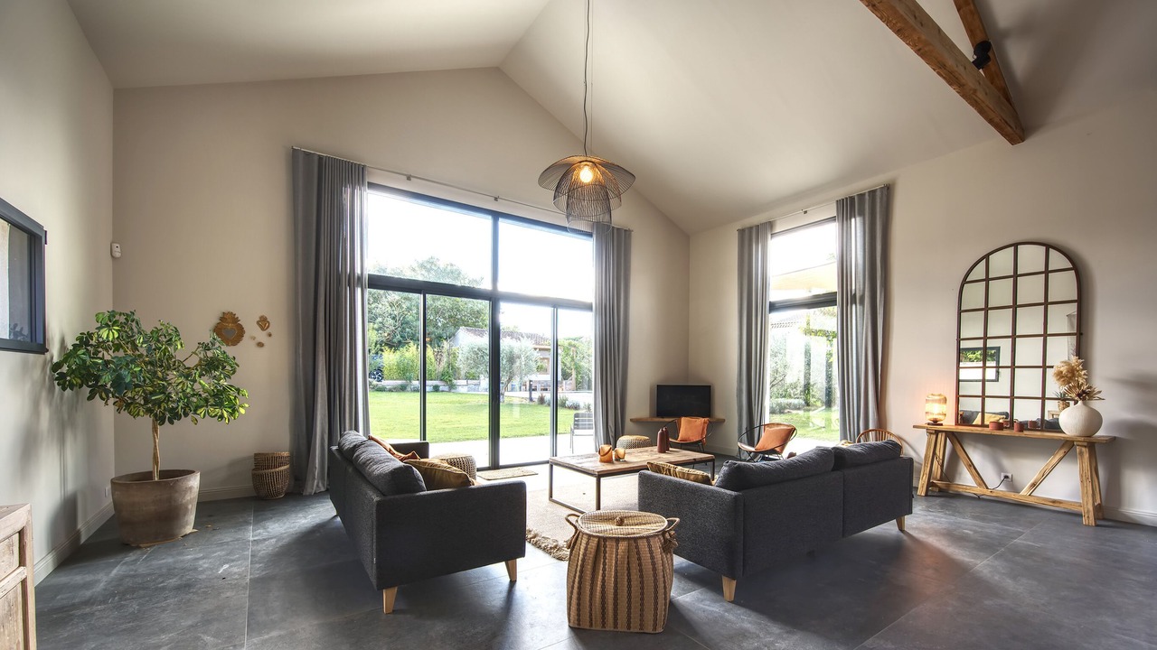 Photo of Livingroom in St.-Remy-de-Provence