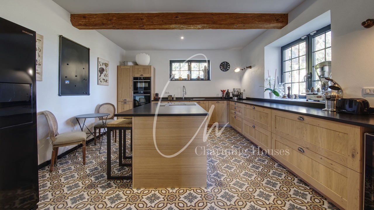 Photo of Kitchen in Arles