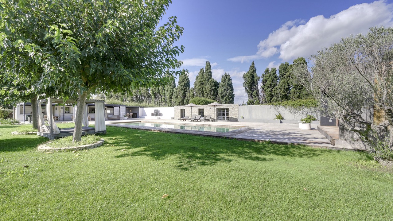 Photo of Outdoor in Maillane