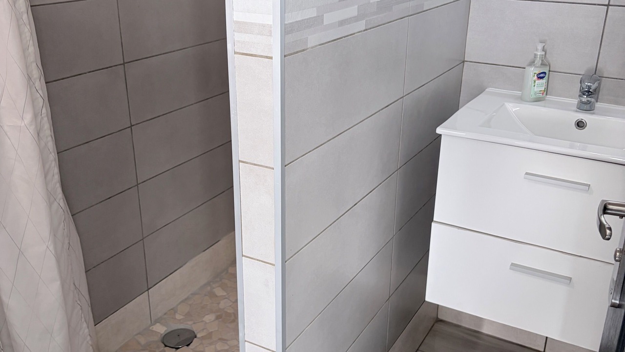 Photo of Bathroom in Fos-sur-Mer