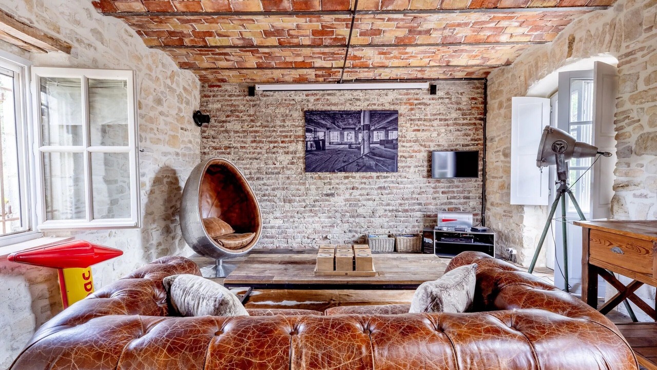 Photo of Livingroom in Aubussargues