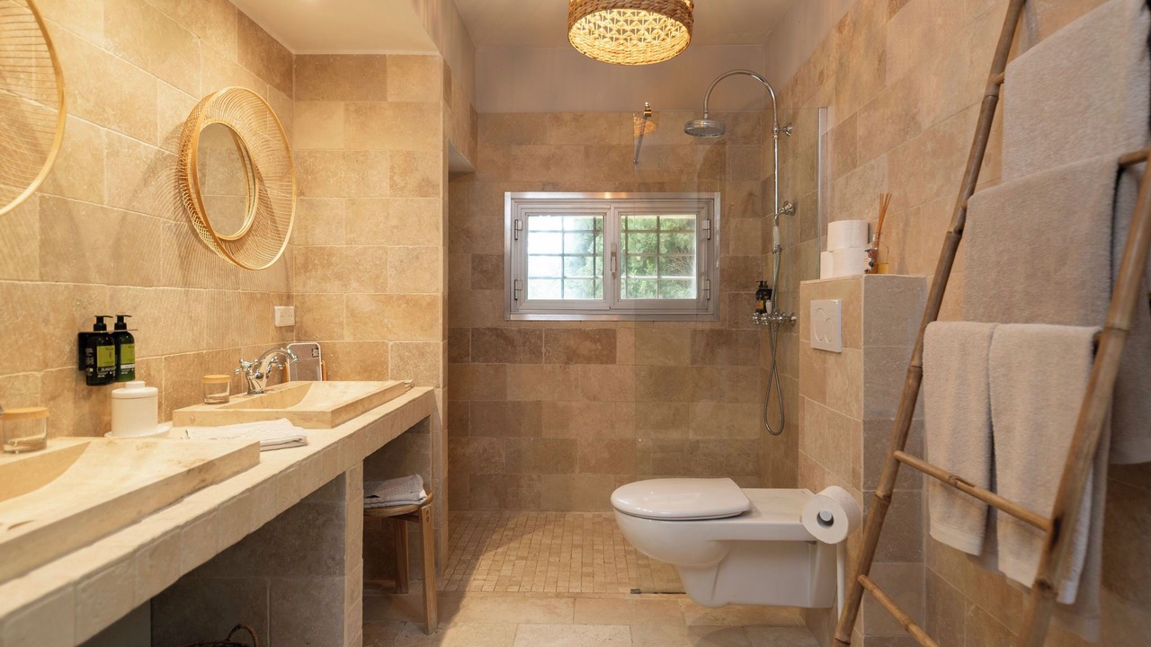 Photo of Bedroom in Gemenos