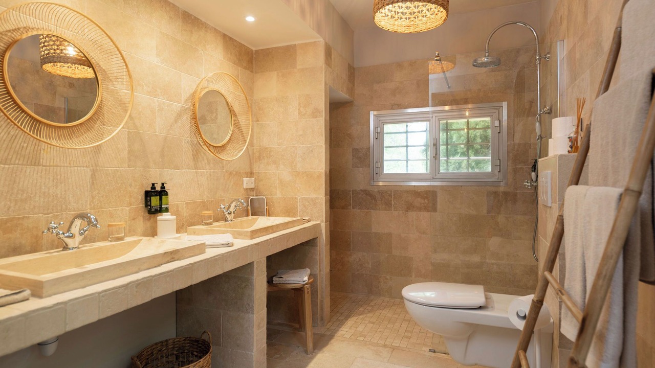 Photo of Bathroom in Gemenos