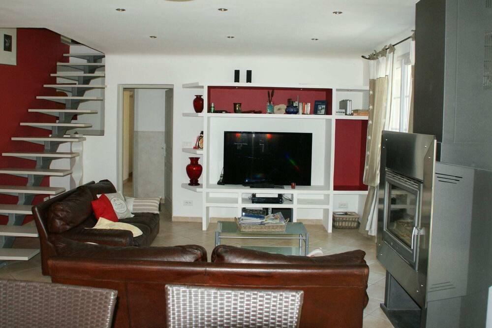 Photo of Livingroom in Reillanne