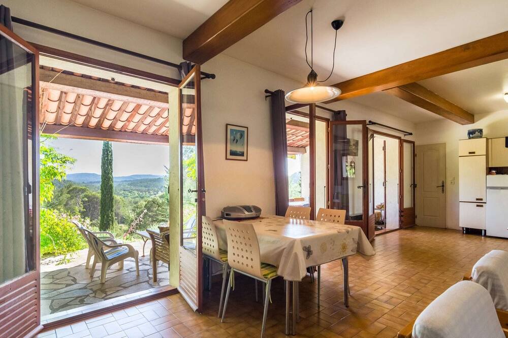 Photo of Livingroom in Saint-Antonin-du-Var