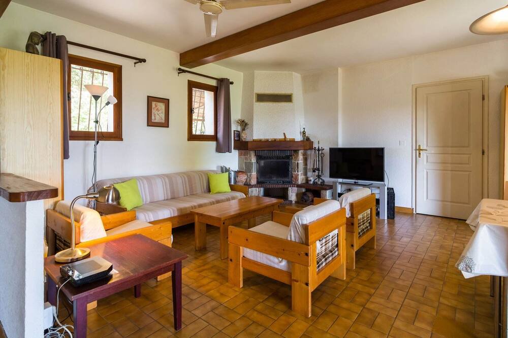 Photo of Livingroom in Saint-Antonin-du-Var