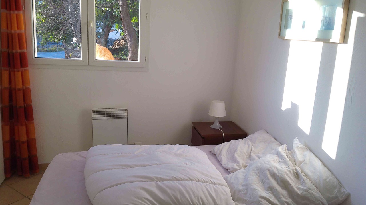 Photo of Bedroom in Contes