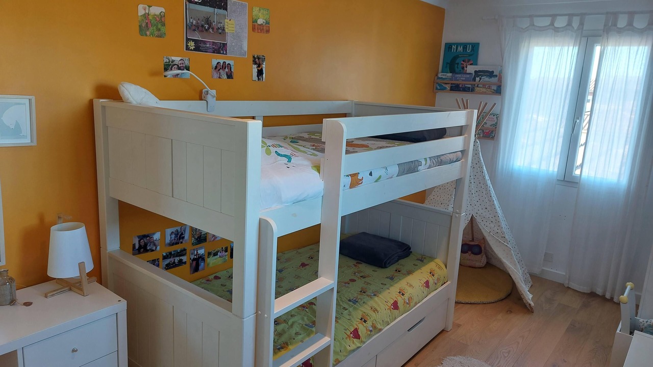Photo of Bedroom in Saint-Chaptes