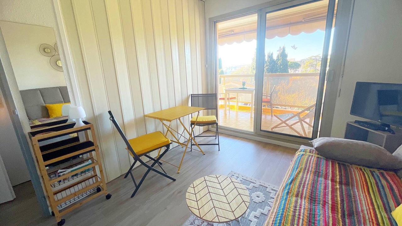 Photo of Livingroom in Cros-de-Cagnes