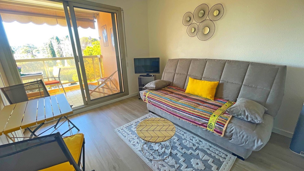 Photo of Livingroom in Cros-de-Cagnes