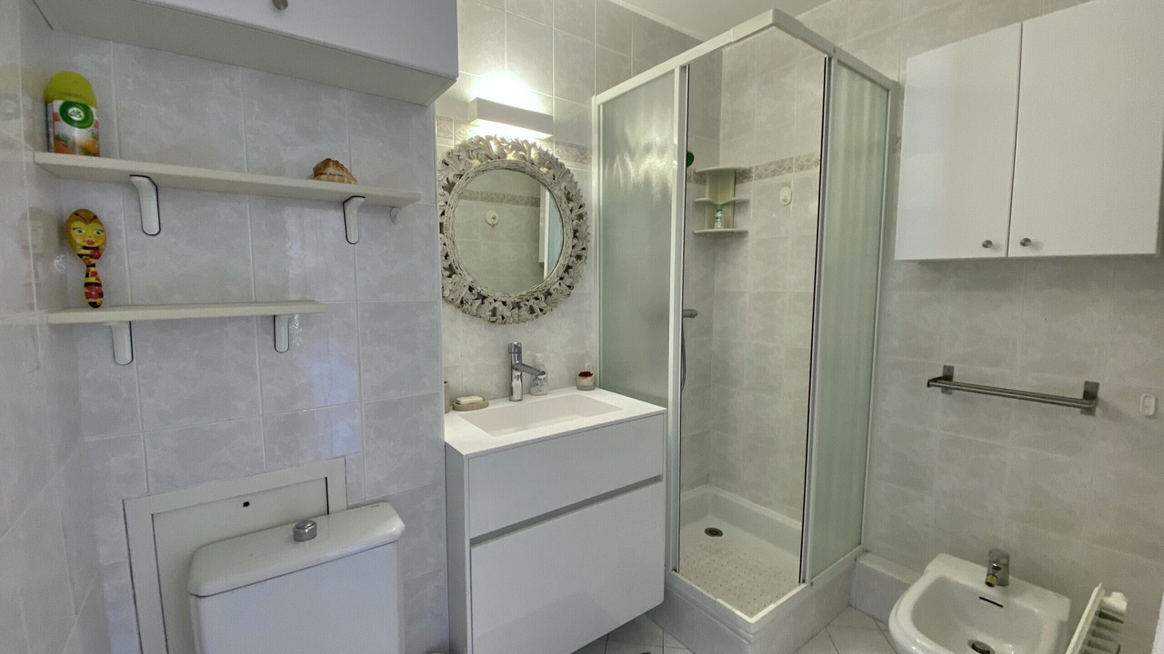 Photo of Bathroom in Menton