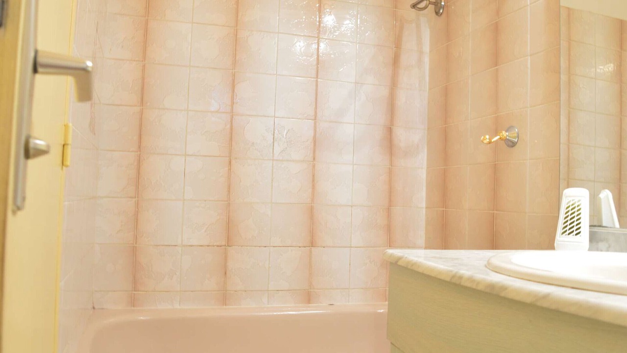 Photo of Bathroom in Saint-Pierre-la-Mer