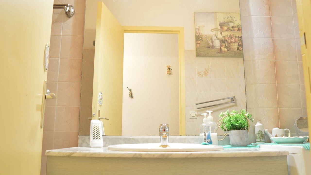 Photo of Bathroom in Saint-Pierre-la-Mer