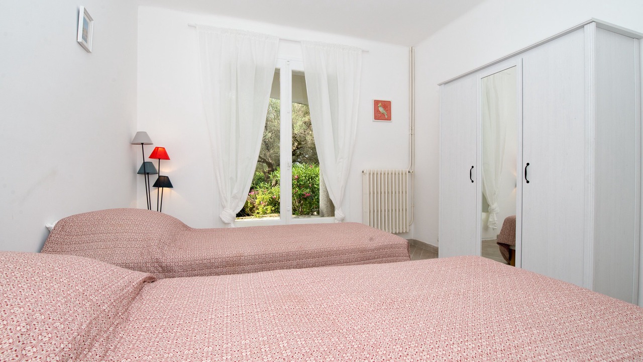 Photo of Bedroom in Sanary-sur-Mer