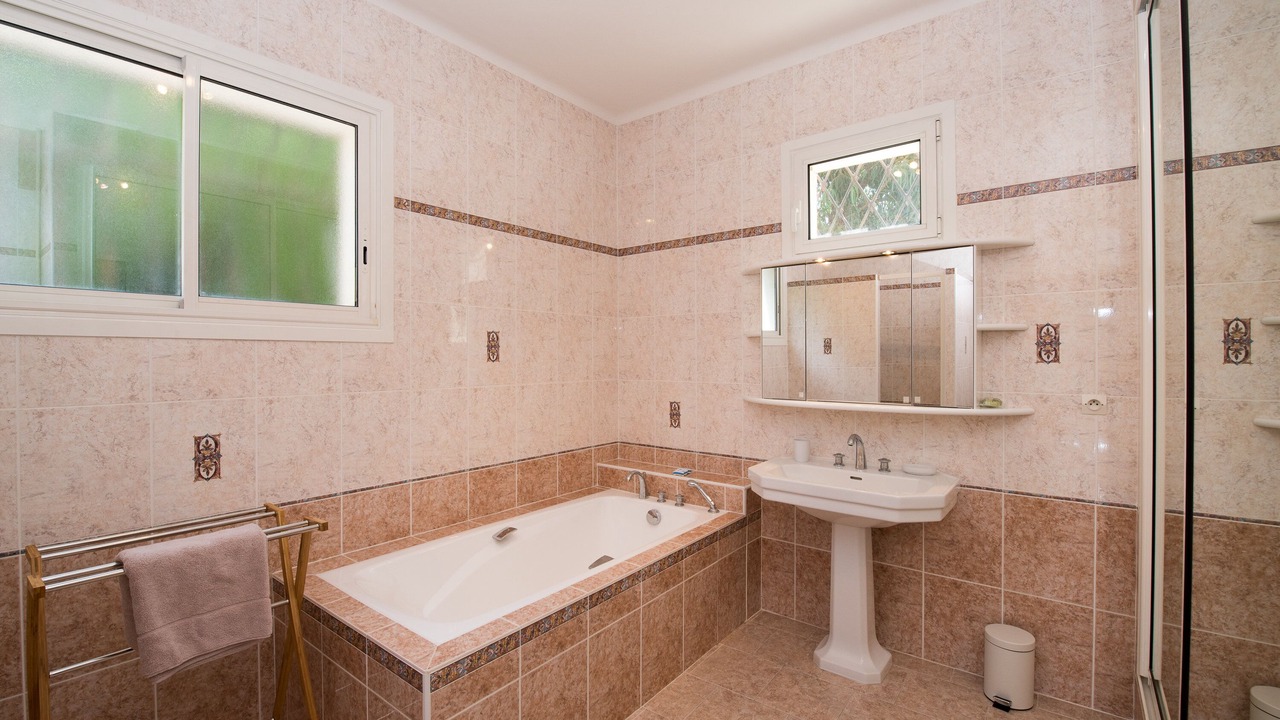 Photo of Bathroom in Sanary-sur-Mer