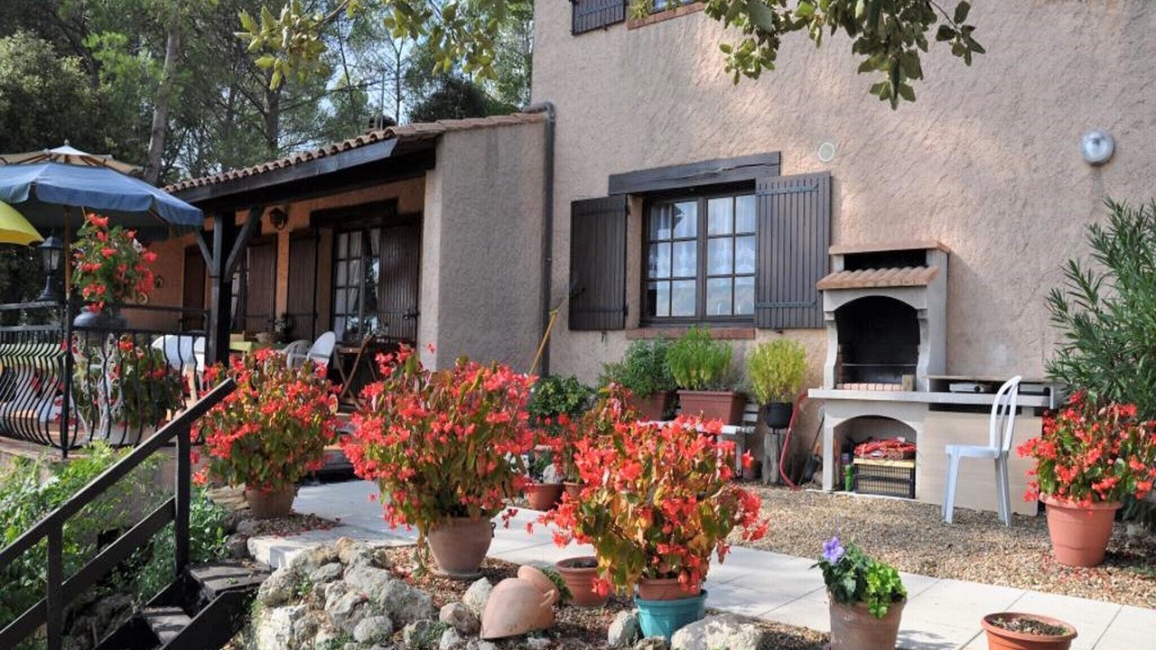 Photo of Outdoor in La Caravane