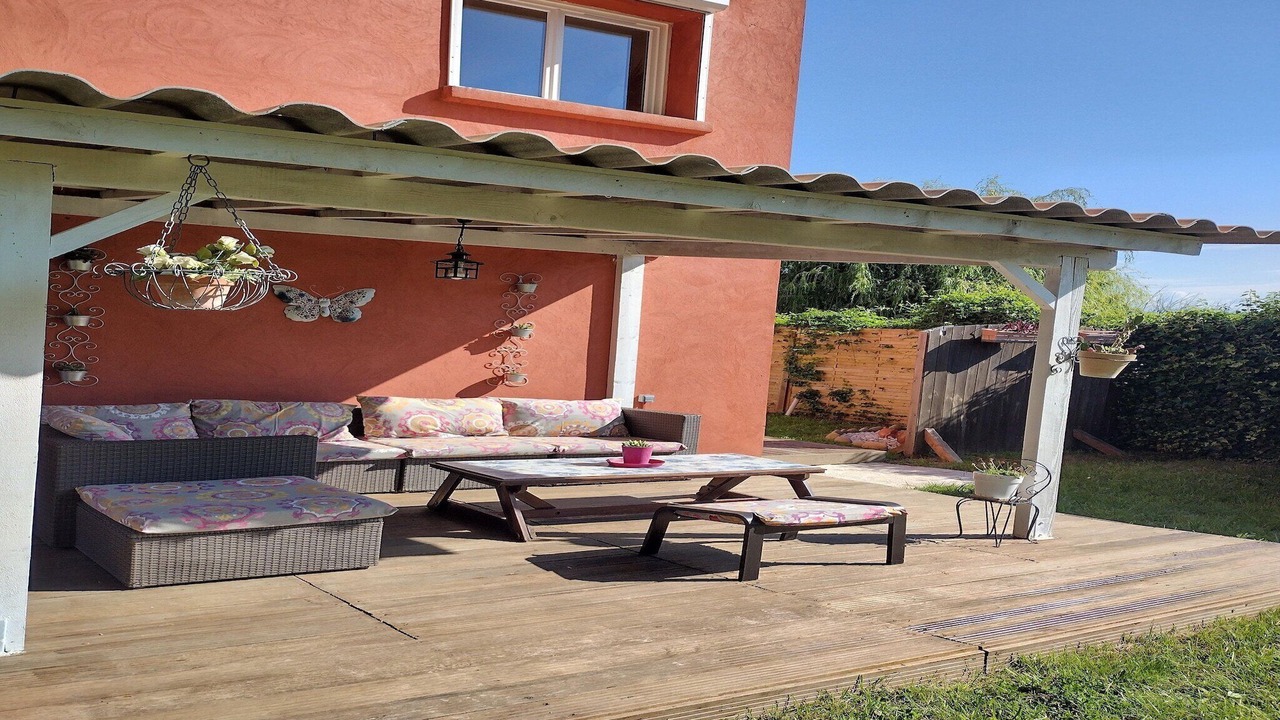 Photo of Patio Balcony in Montmeyan