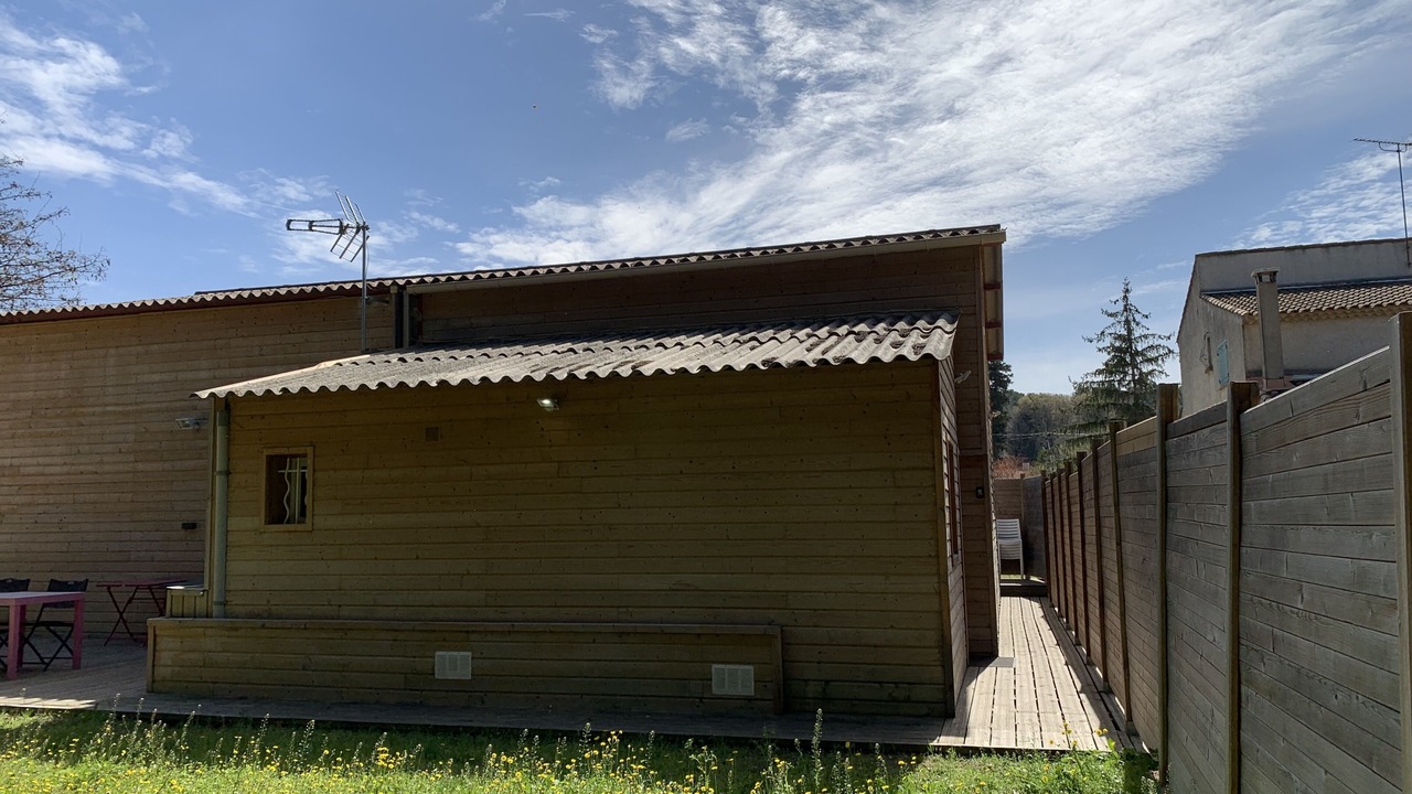 Photo of Patio Balcony in St.-Remy-de-Provence