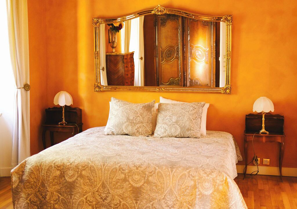 Photo of Bedroom in Lamanon
