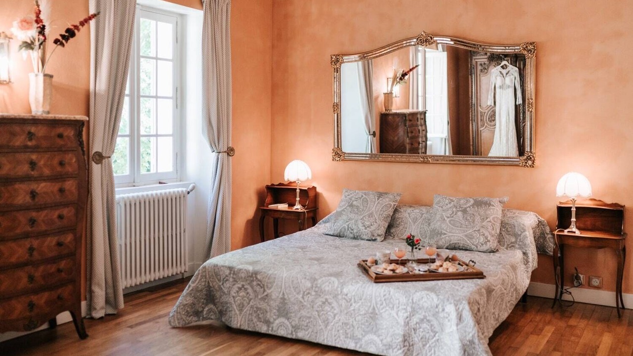 Photo of Bedroom in Lamanon