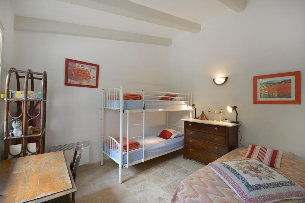 Photo of Bedroom in Les Baux-de-Provence