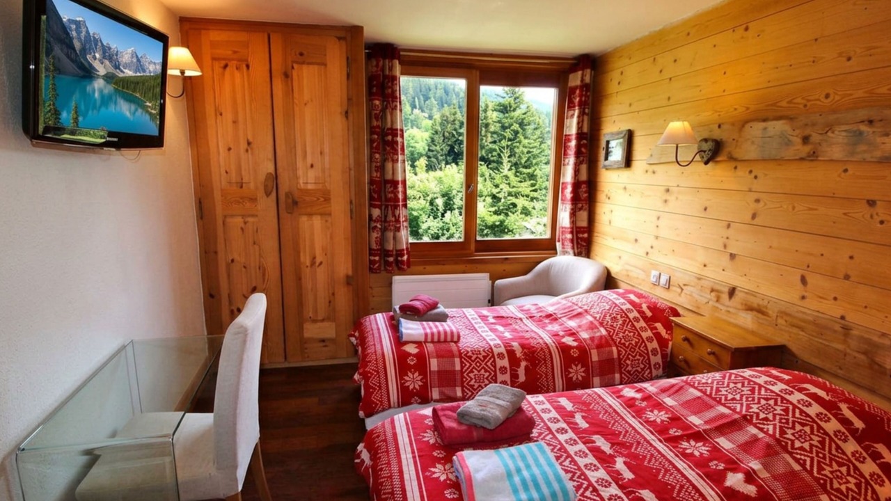 Photo of Bedroom in Vars