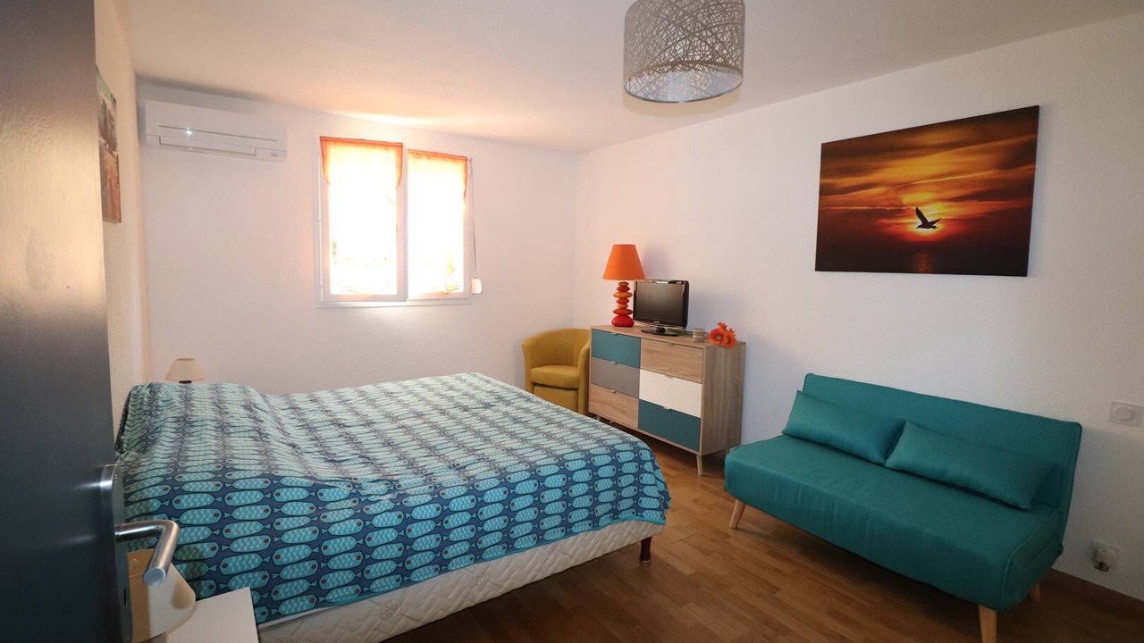 Photo of Bedroom in Le Grau-Du-Roi