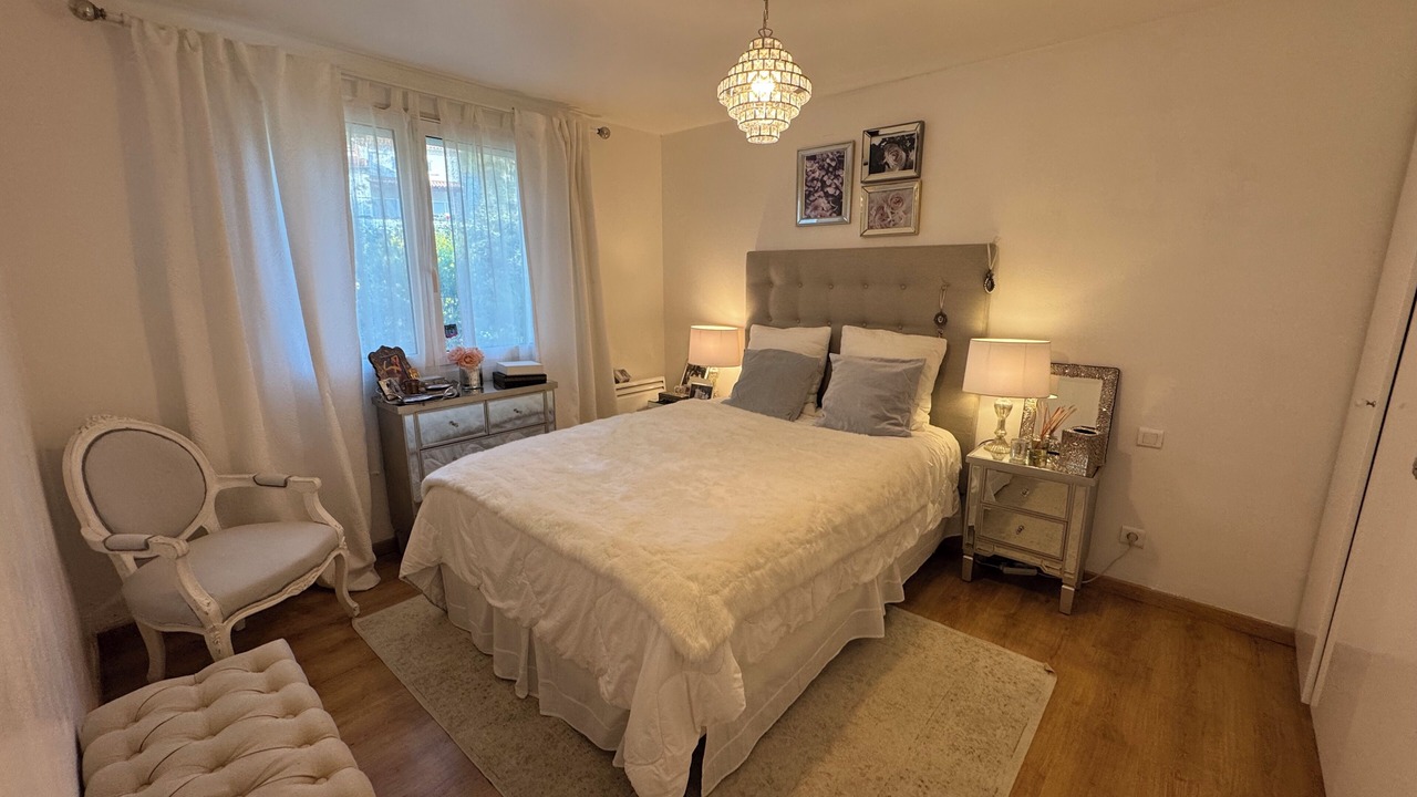 Photo of Bedroom in Carqueiranne