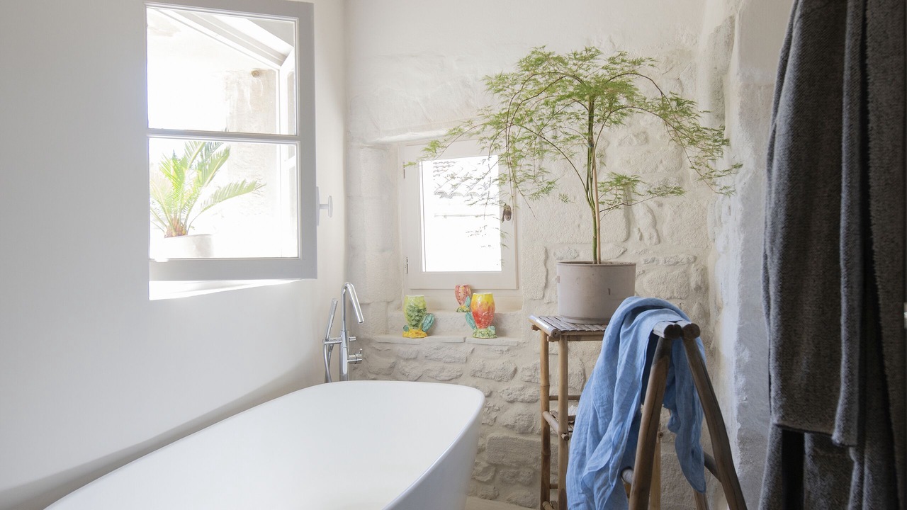 Photo of Bathroom in St.-Remy-de-Provence
