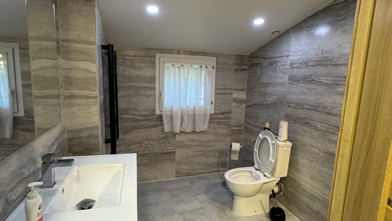 Photo of Bathroom in Saint-Andre-de-la-Roche