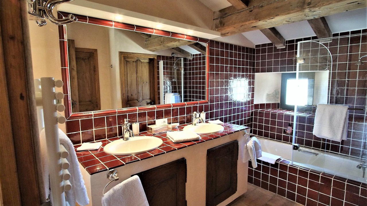Photo of Bathroom in Bonnieux