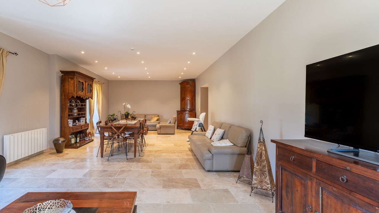 Photo of Livingroom in Plan-d'Orgon