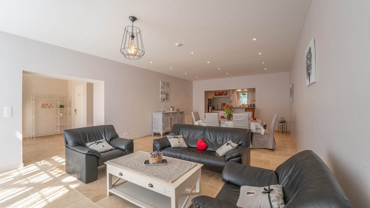 Photo of Livingroom in Plan-d'Orgon