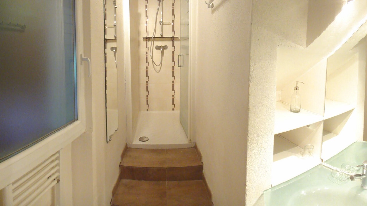 Photo of Bathroom in Castelnau-le-Lez