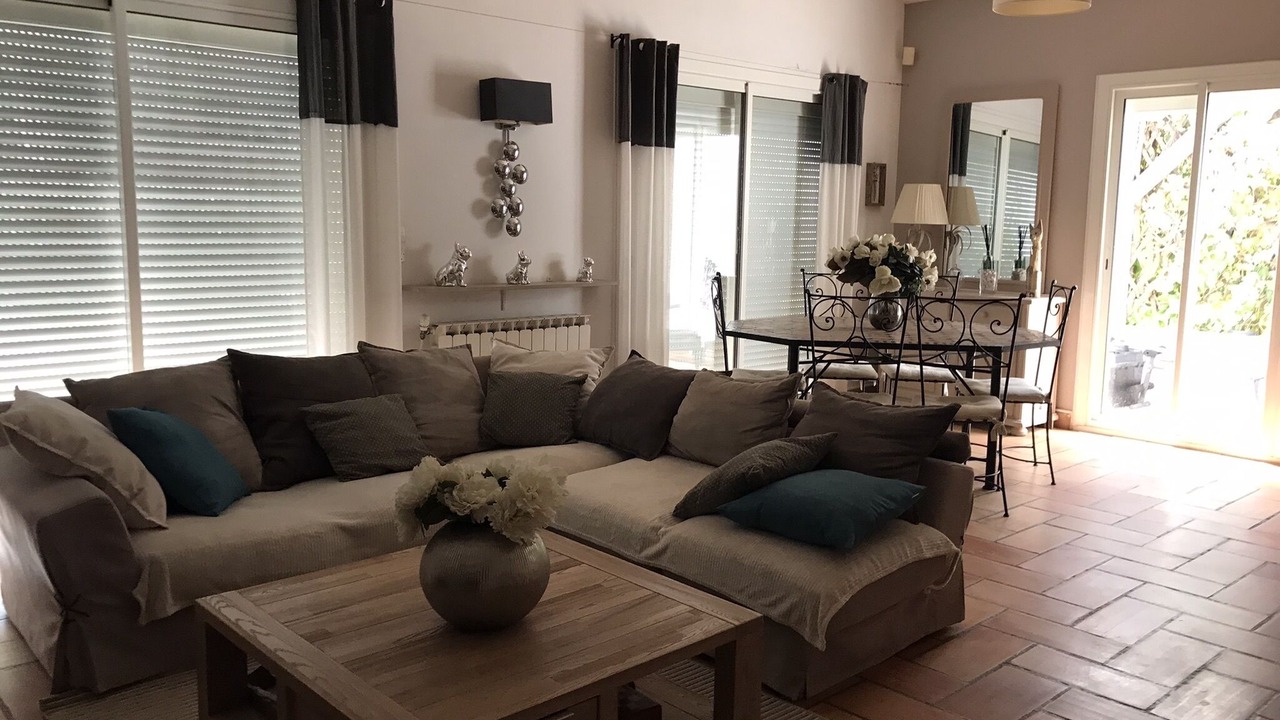 Photo of Livingroom in Gemenos