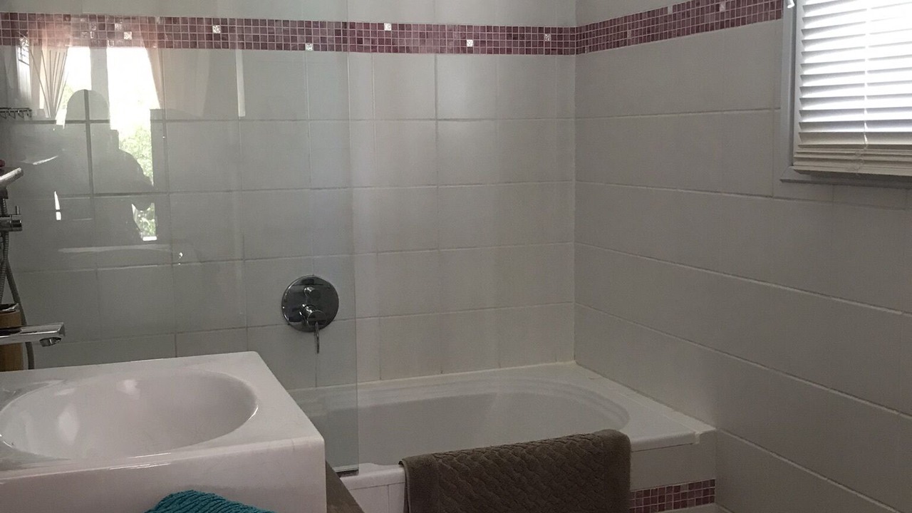 Photo of Bathroom in Gemenos
