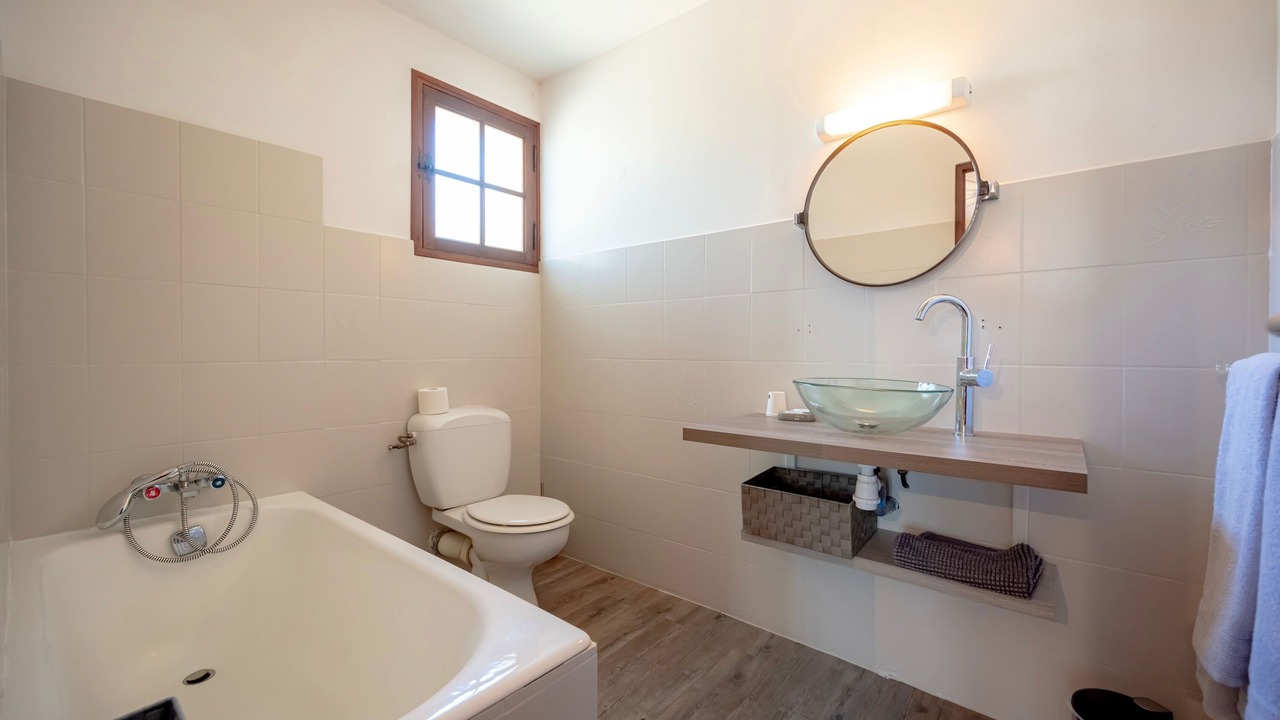 Photo of Bathroom in Ponteves