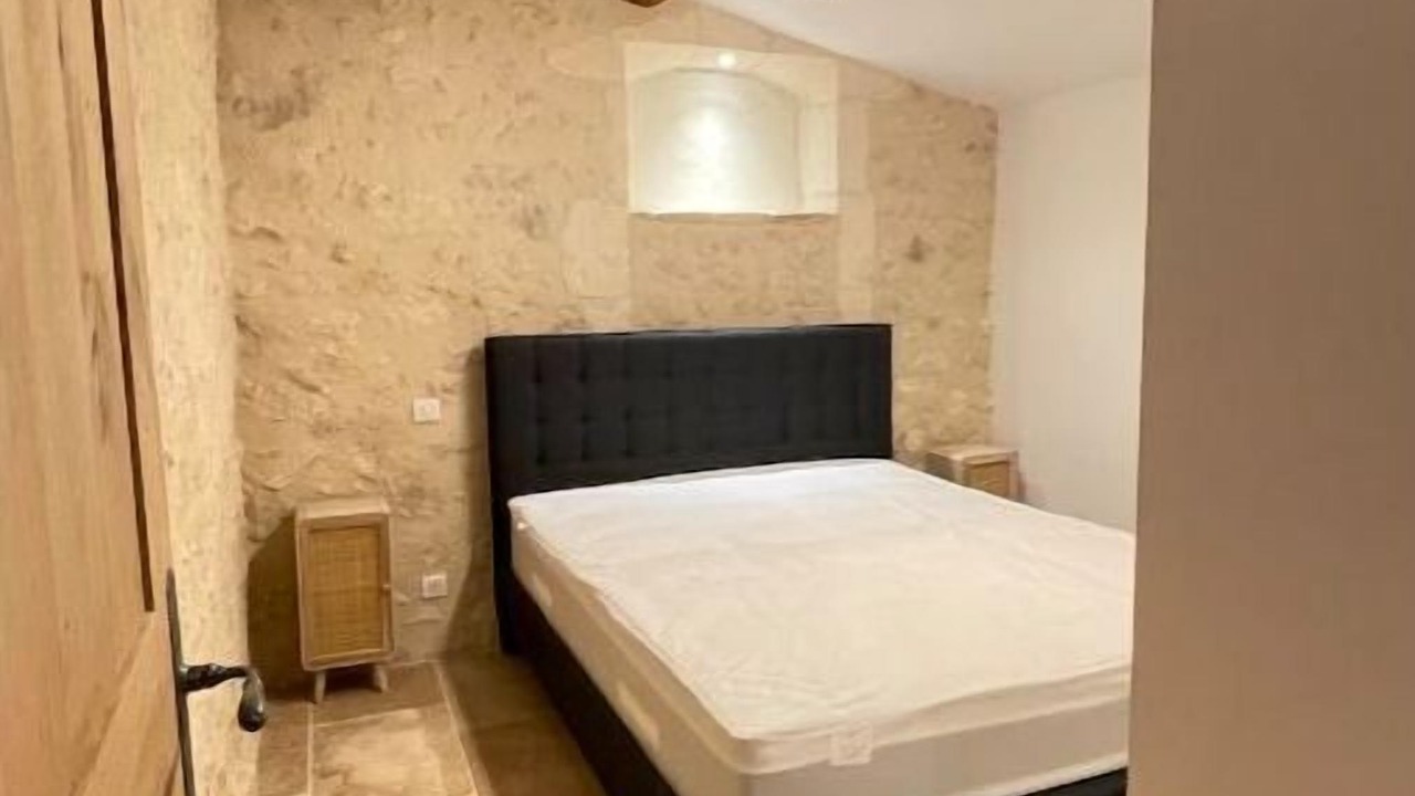 Photo of Bedroom in Maussane