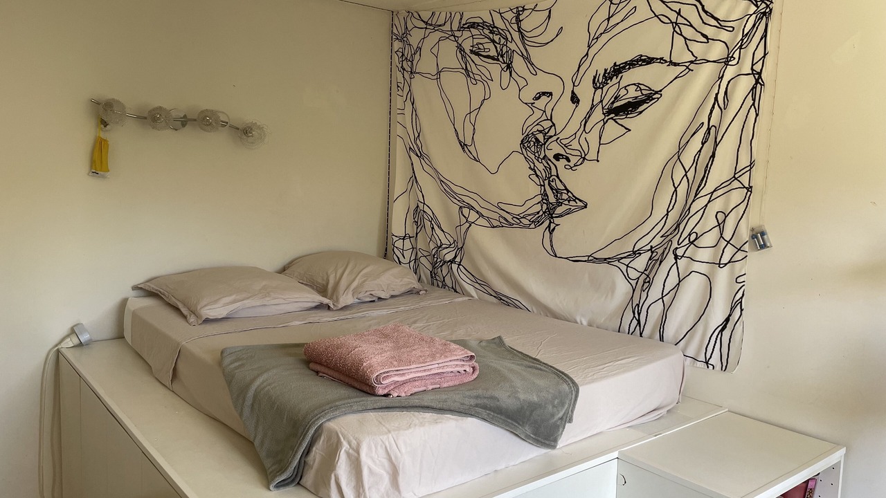 Photo of Bedroom in Cavaillon