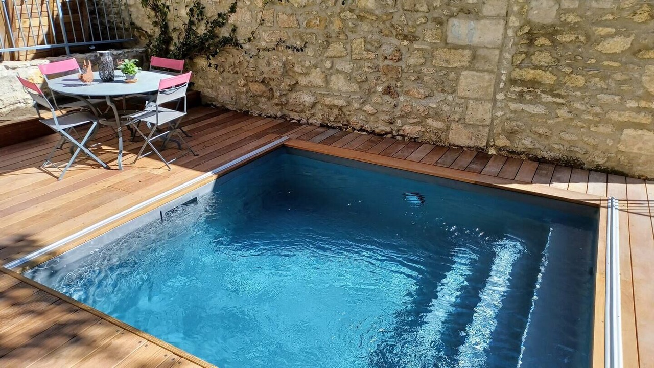 Photo of Outdoor in Avignon City Centre
