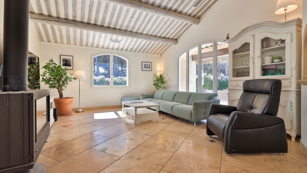 Photo of Livingroom in Ventabren