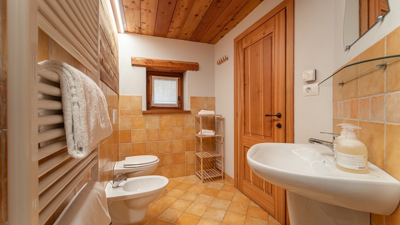 Photo of Bathroom in Marmora