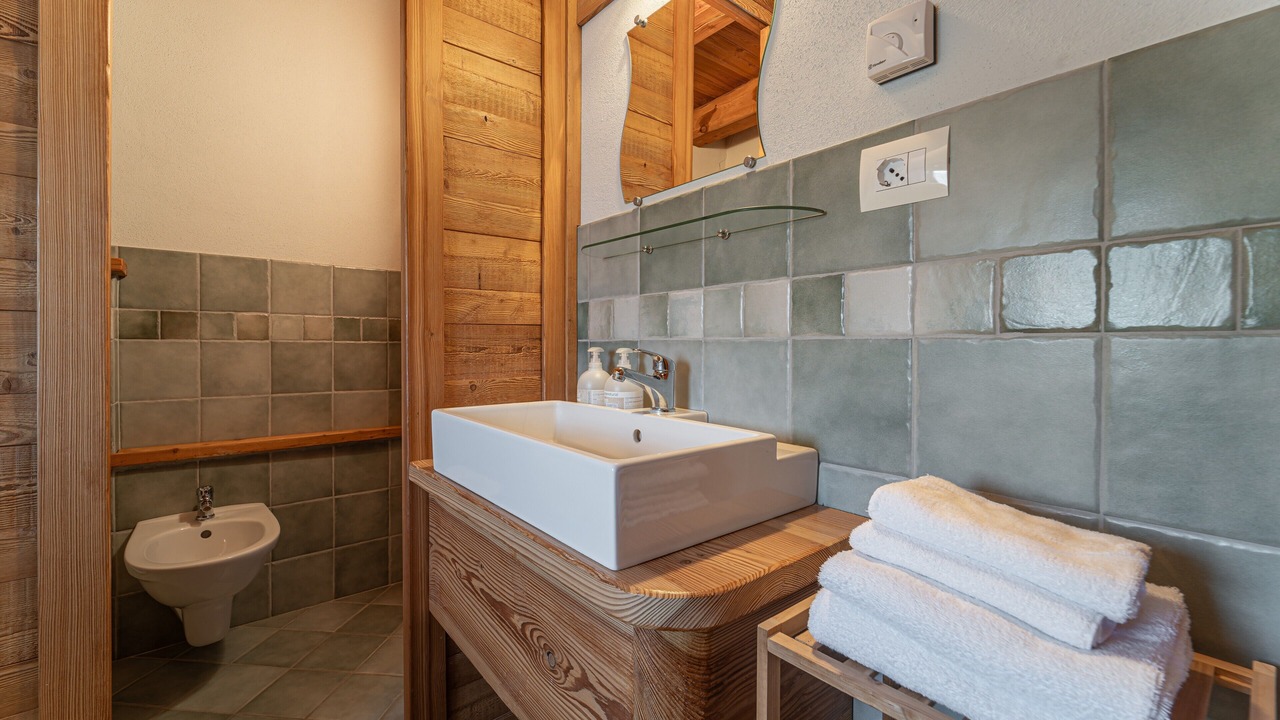 Photo of Bathroom in Marmora