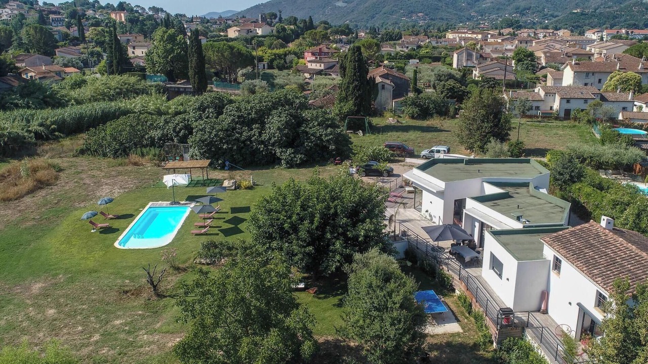 Photo of Outdoor in Pegomas