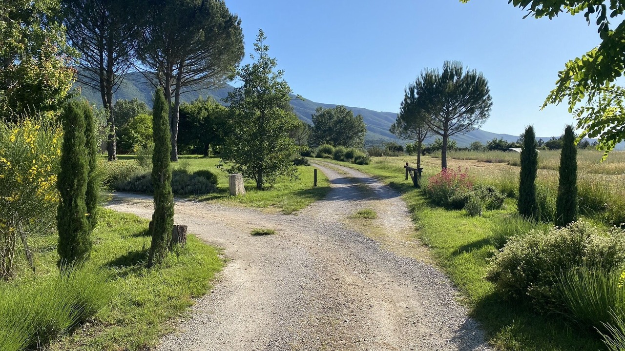 Photo of Outdoor in Cereste