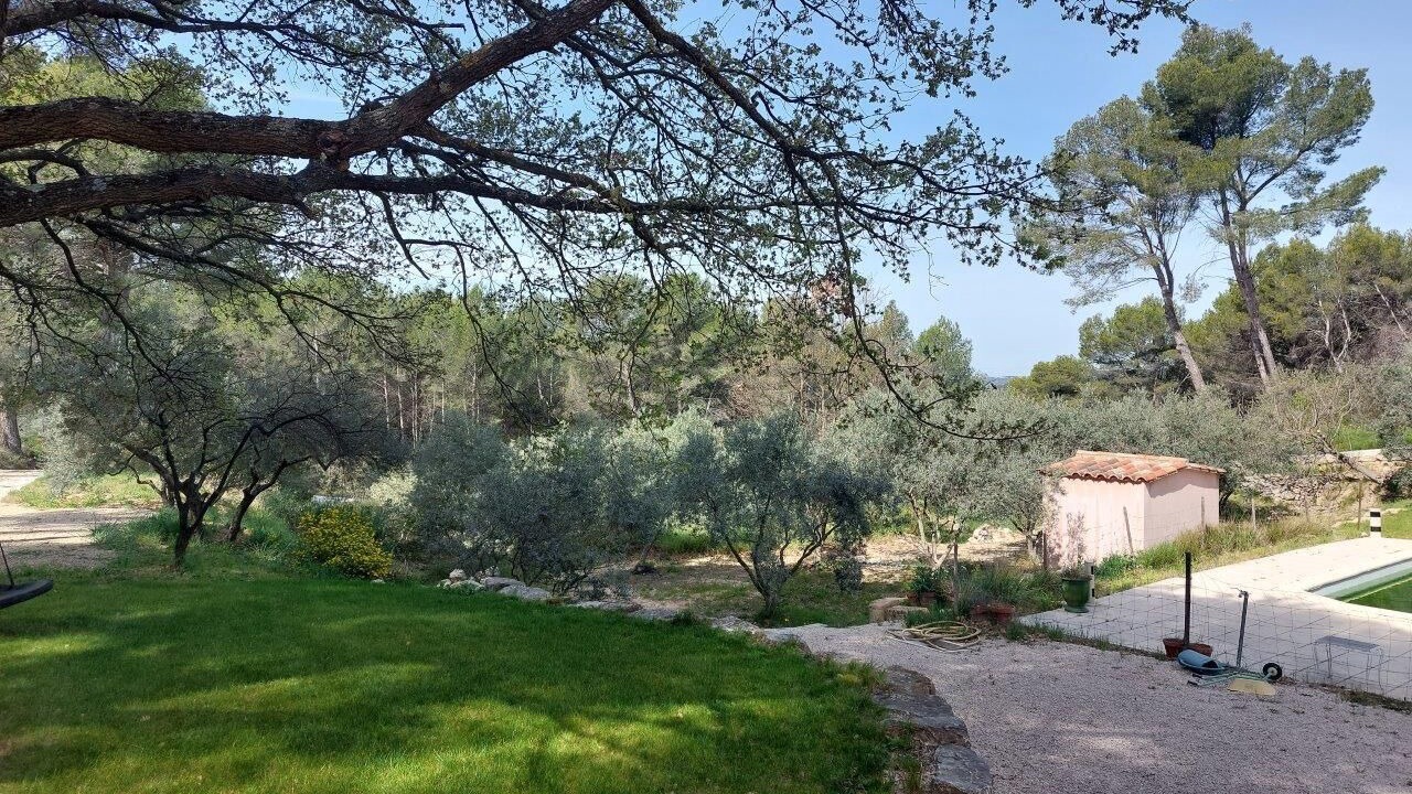 Photo of Outdoor in Ventabren