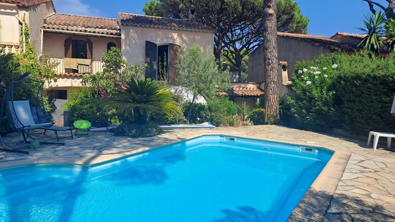 Photo of Outdoor in Cogolin