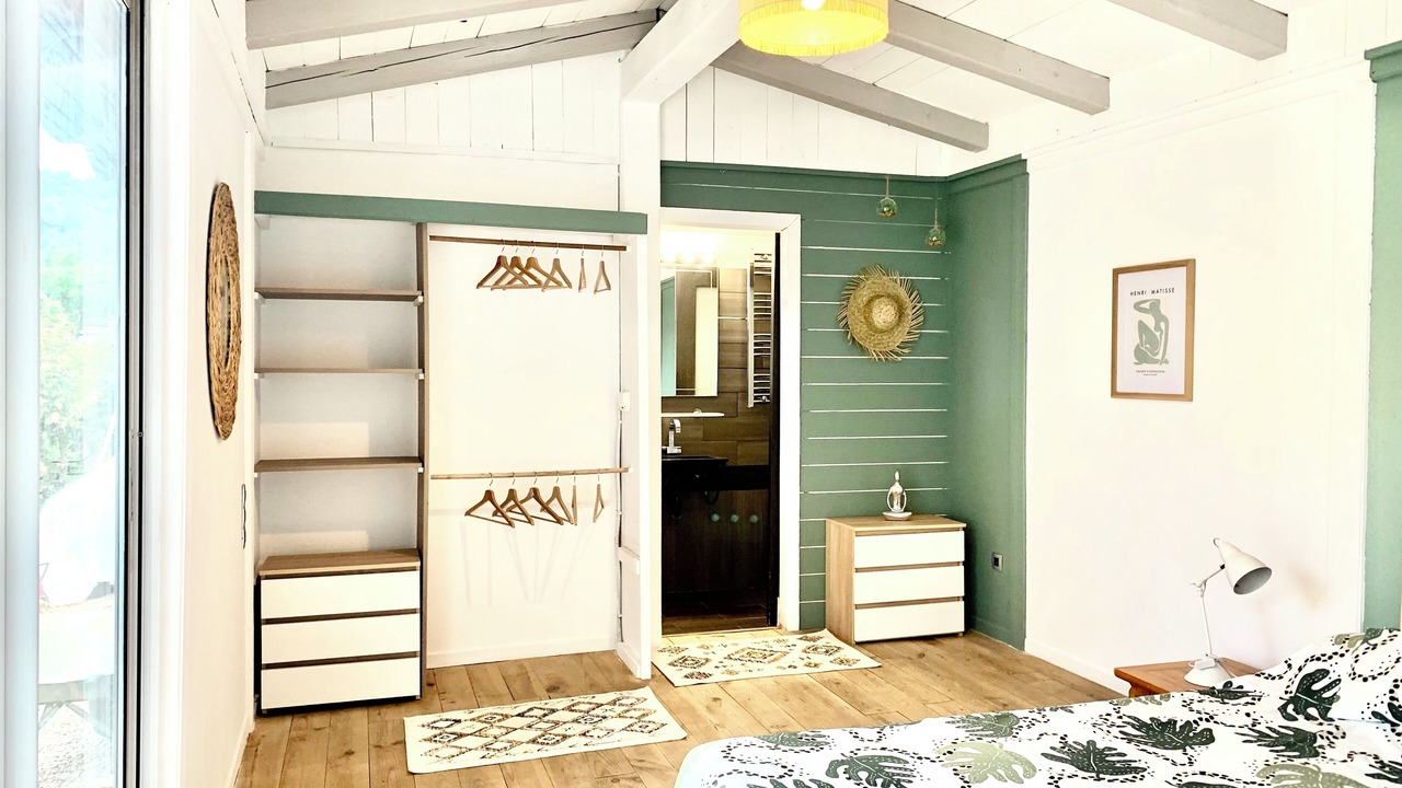 Photo of Bedroom in Peille