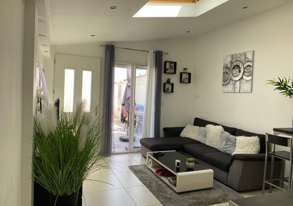 Photo of Livingroom in Villetelle